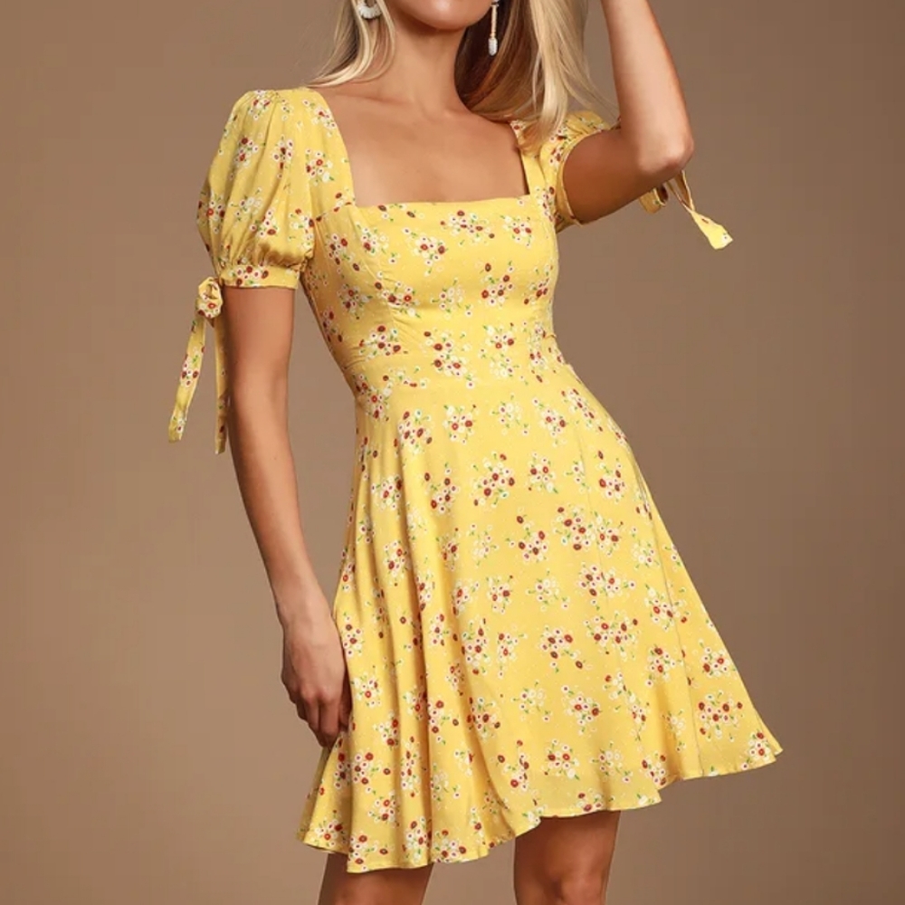 Lulus - Yellow Tie Sleeve Floral Cottagecore Mini Dress